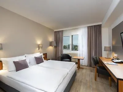 B&B Hotel Rastatt מלון 3*