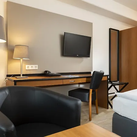 B&B Hotel Rastatt ראסטאט