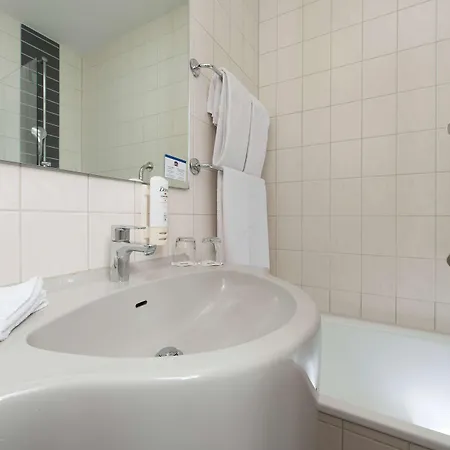 B&B Hotel Rastatt ראסטאט