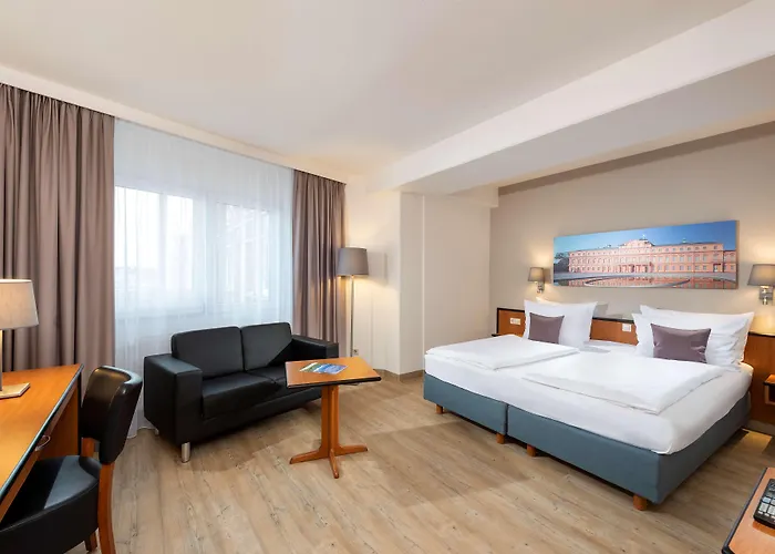 Szálloda B&B Hotel Rastatt 3*